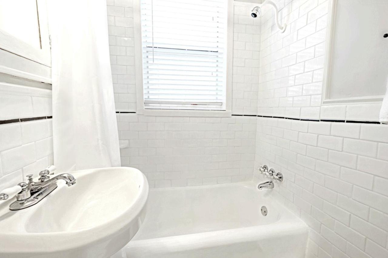 Relaxing 1 Bedroom Near Lower Greenville Free Parking Ντάλλας Εξωτερικό φωτογραφία